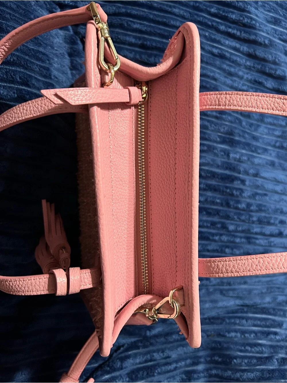 Kate Spade Pink Textured Shoulder Bag with Tassel